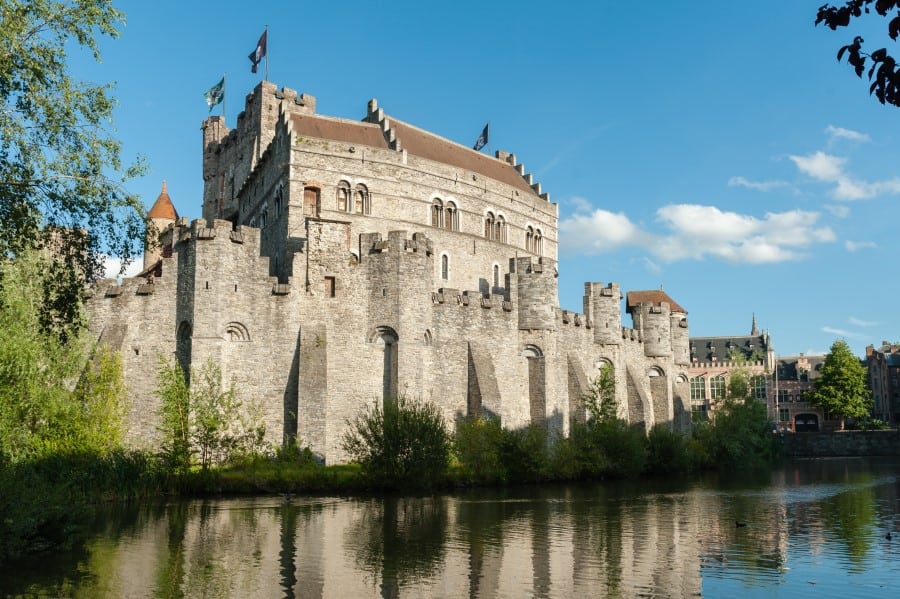 Замок графов Фландрии в Генте